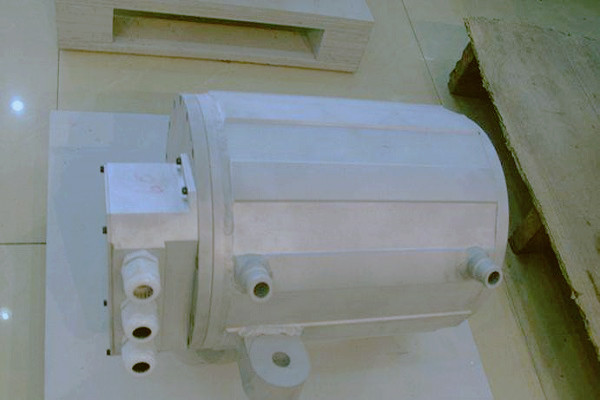 同步電機(jī)工作原理和結(jié)構(gòu)分別是什么?